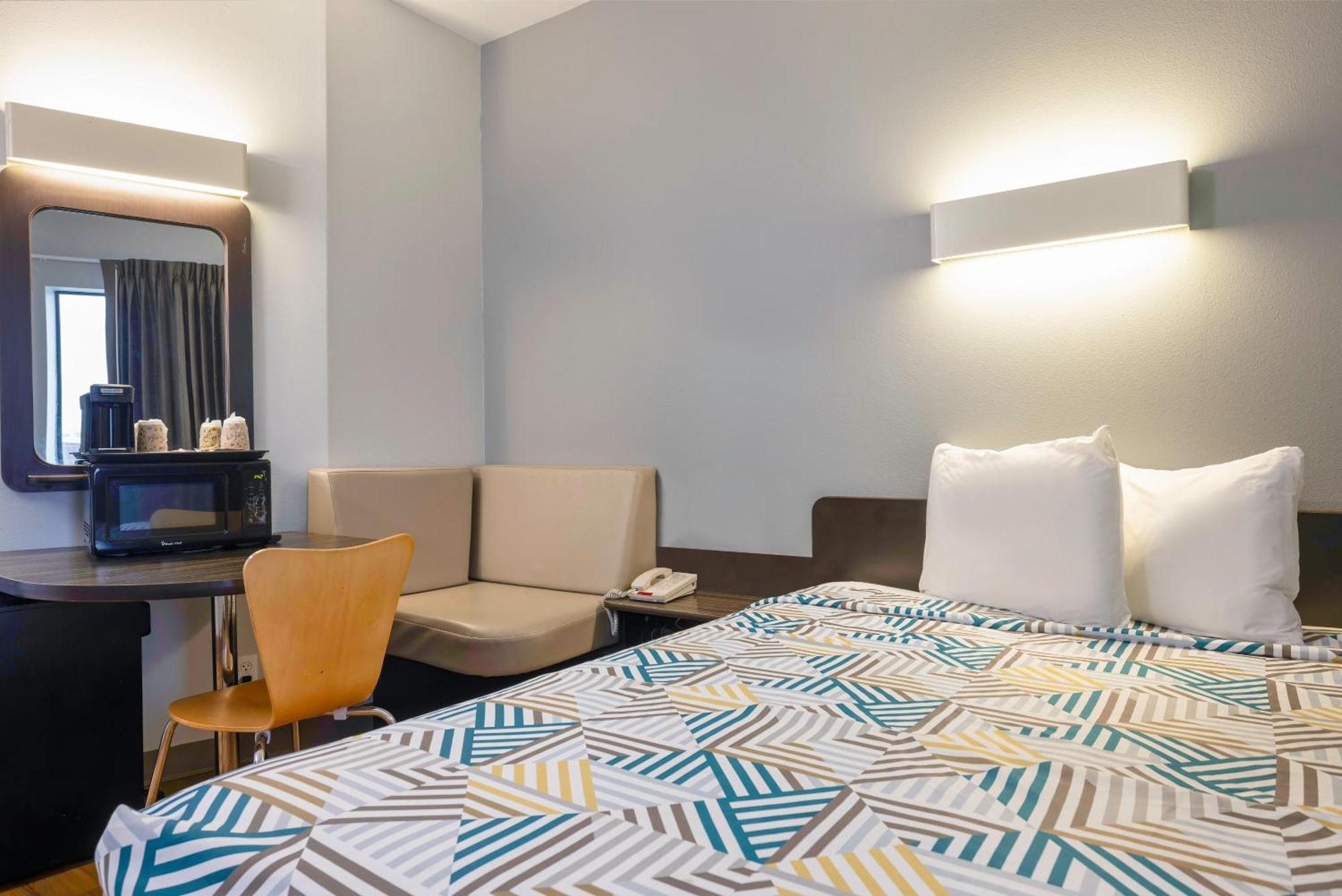Motel 6 Texas City I-45 المظهر الخارجي الصورة